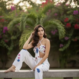 conjunto con top boho bordado 2 COLORES