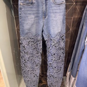 jeans vaquero flores encaje